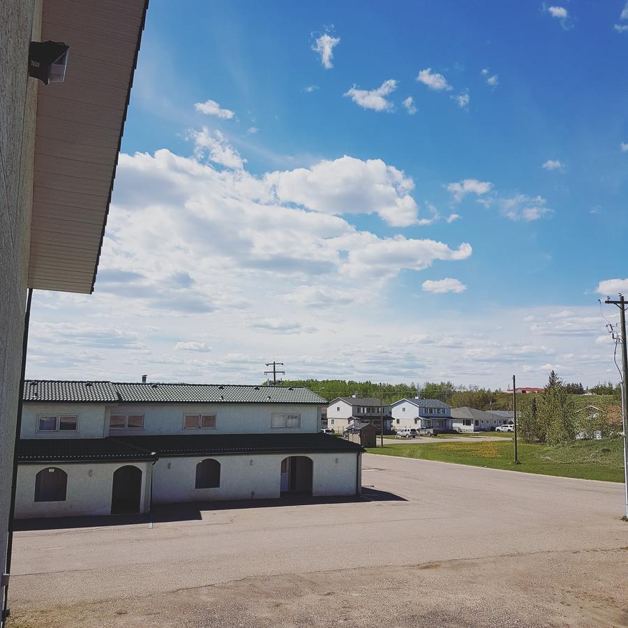 Garden Court Motel Manning Exterior foto