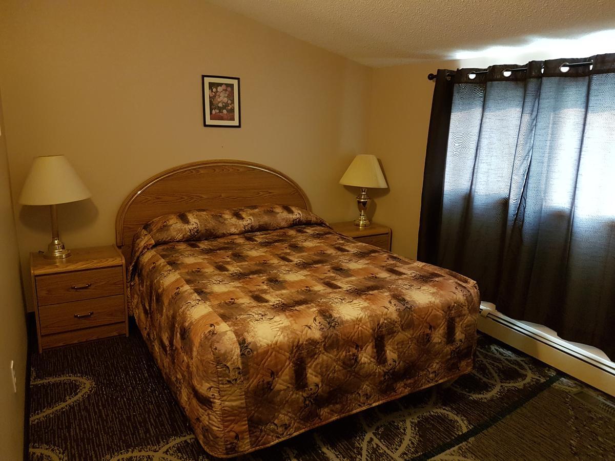 Garden Court Motel Manning Exterior foto