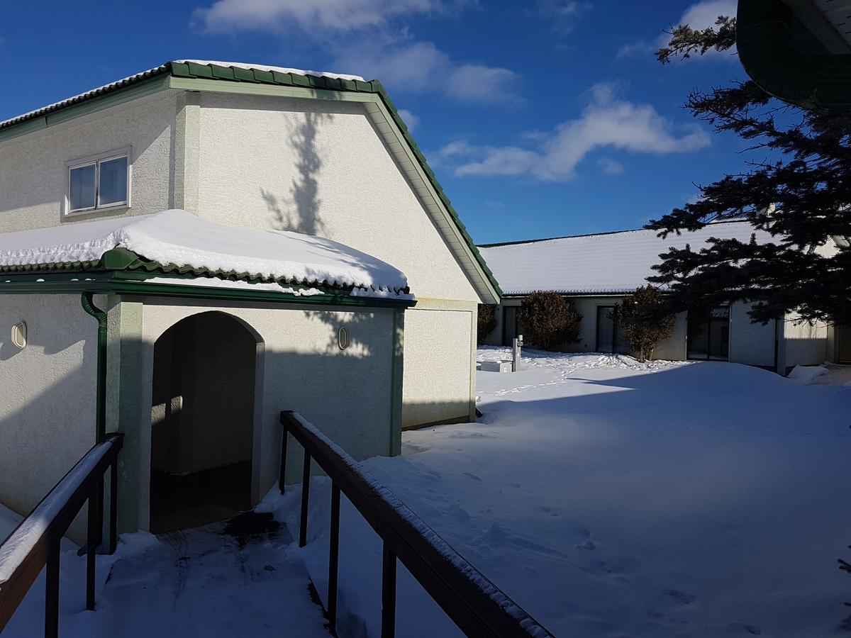 Garden Court Motel Manning Exterior foto